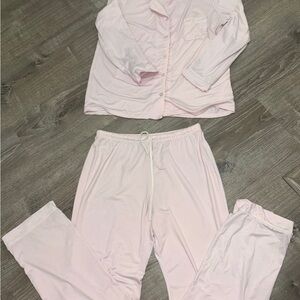 Born Women's Light Pink Button-Down Buttery Soft Long Slevees Pajama Set